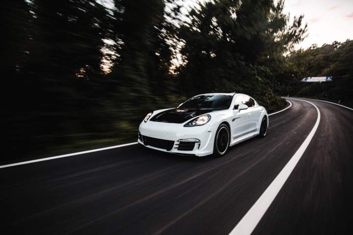 Porsche Wraps Aurora